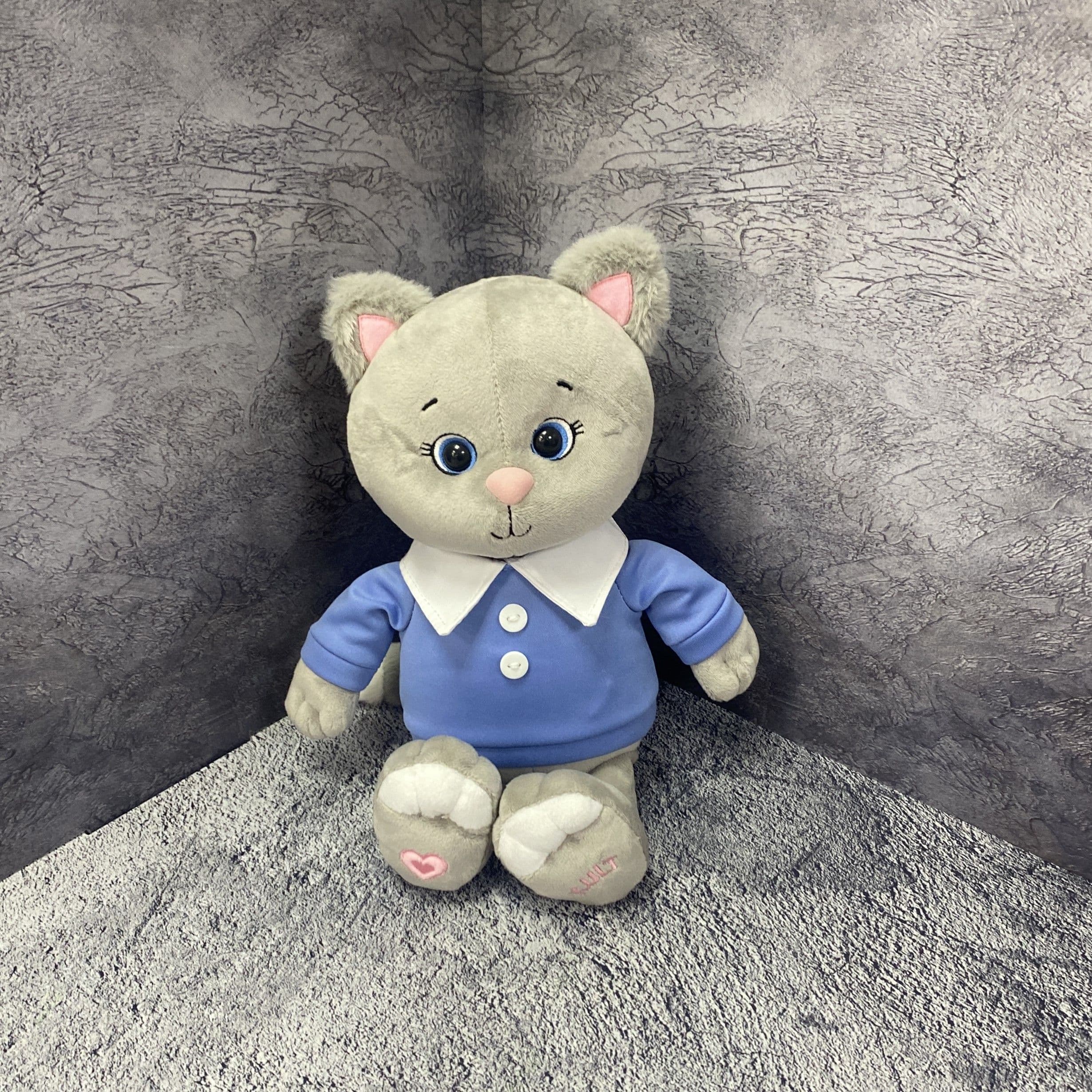 Игрушка 'Котик Грей в толстовке с воротником', 25 см, (122)